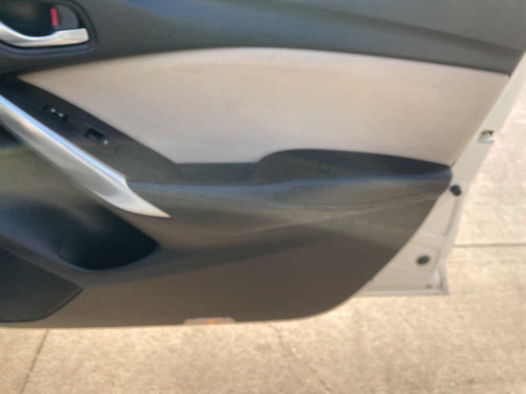 Used 2015 MAZDA MAZDA6 i Sport FWD image 26