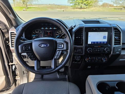 Used 2019 Ford F150 XLT w/ Equipment Group 302A Luxury AWD/4WD image 13