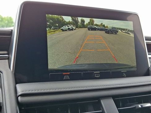 Used 2022 GMC Yukon SLE w/ Max Trailering Package AWD/4WD image 18