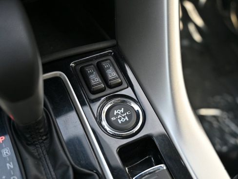 Used 2024 Mitsubishi Eclipse Cross SE AWD/4WD image 27