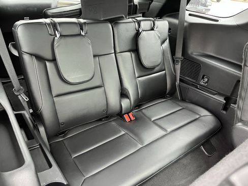 Used 2022 Ford Explorer ST w/ Equipment Group 401A AWD/4WD image 5