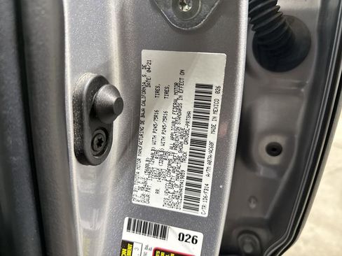 Used 2021 Toyota Tacoma SR image 27