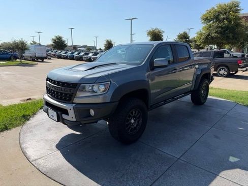 Used 2019 Chevrolet Colorado ZR2 w/ Colorado ZR2 Bison Edition AWD/4WD image 3