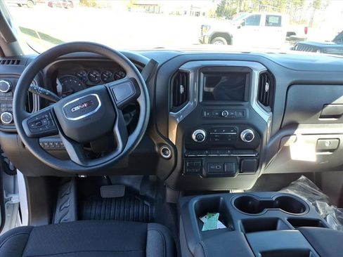 New 2026 GMC Sierra 3500 Pro w/ Convenience Package image 15
