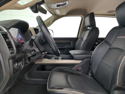 Used 2022 RAM 2500 Laramie AWD/4WD image 14