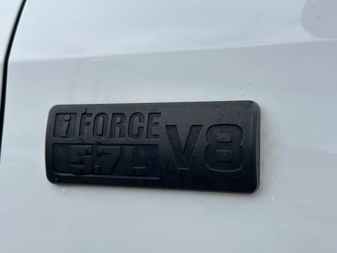 Used 2020 Toyota Tundra SR5 w/ SR5 Upgrade Package image 22