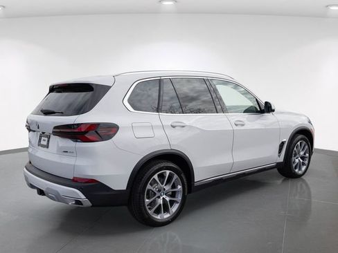New 2026 BMW X5 xDrive40i image 9