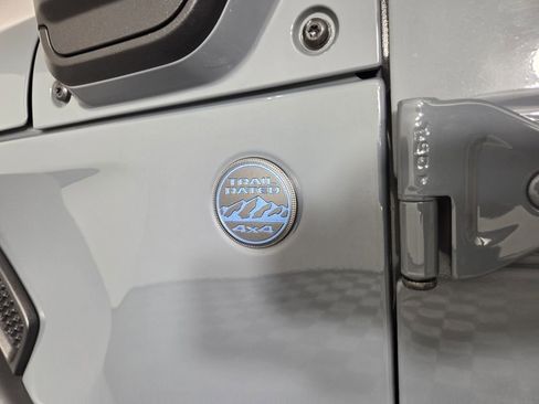 Certified 2025 Jeep Wrangler Willys image 12