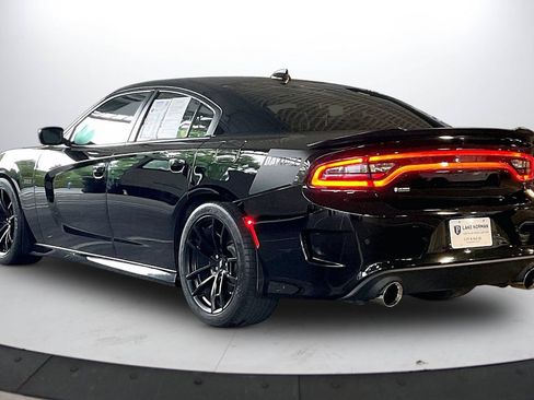 Certified 2018 Dodge Charger R/T RWD image 7
