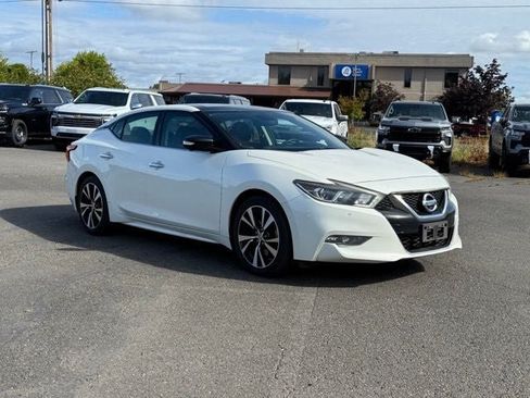Used 2018 Nissan Maxima Platinum FWD image 2