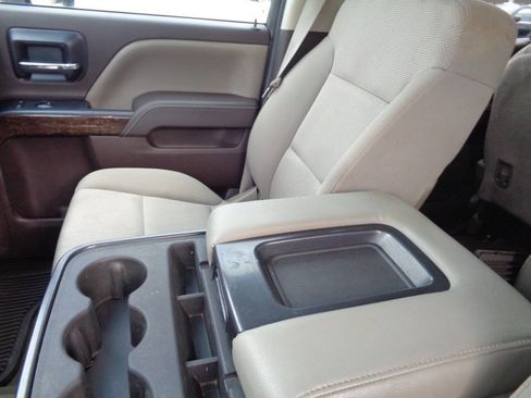 Used 2015 Chevrolet Silverado 2500 LT w/ LT Convenience Package image 44