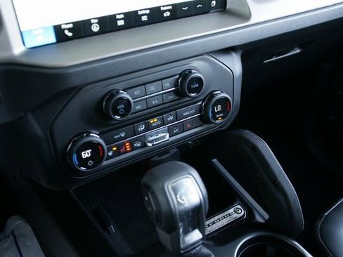 New 2026 Ford Bronco Outer Banks w/ Sasquatch Package AWD/4WD image 27