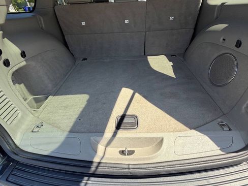Used 2012 Jeep Grand Cherokee Laredo AWD/4WD image 38