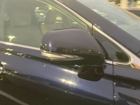 Used 2010 Lexus RX 350 AWD w/ Premium Pkg image 4