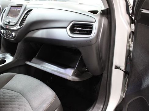 Certified 2021 Chevrolet Equinox LT image 28