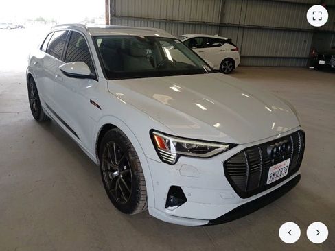 Used 2019 Audi e-tron Prestige AWD/4WD image 3