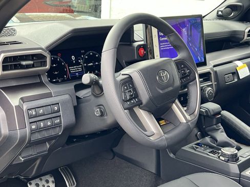 New 2026 Toyota 4Runner TRD Sport Premium AWD/4WD image 11