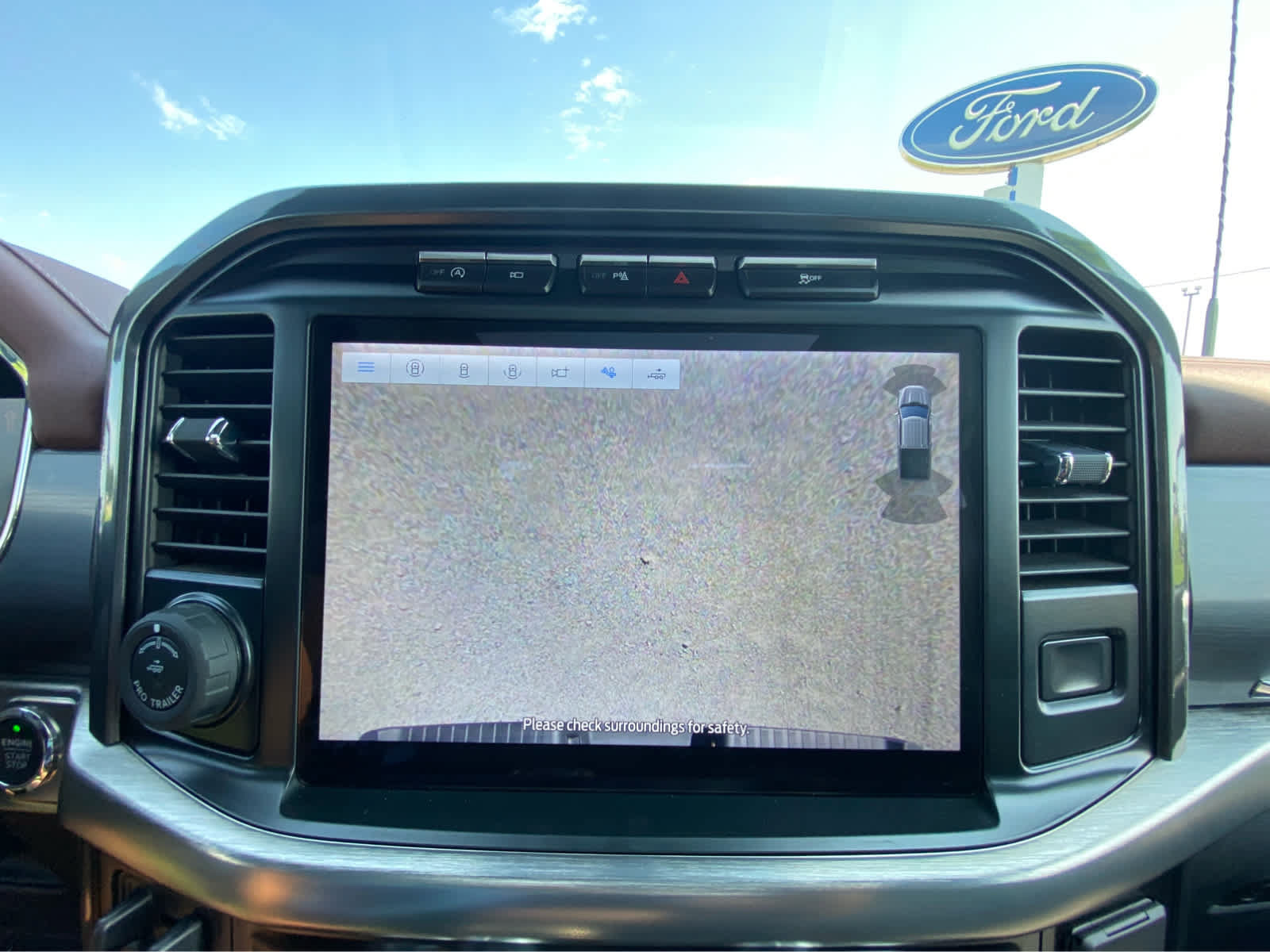 Used 2023 Ford F150 Lariat w/ Equipment Group 502A High AWD/4WD image 41