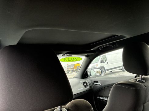 Used 2023 Dodge Charger SXT w/ Blacktop Package image 16