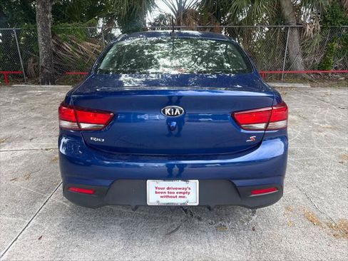 Used 2020 Kia Rio S FWD image 7