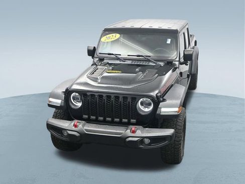 Used 2023 Jeep Gladiator Rubicon w/ LED Lighting Group AWD/4WD image 11