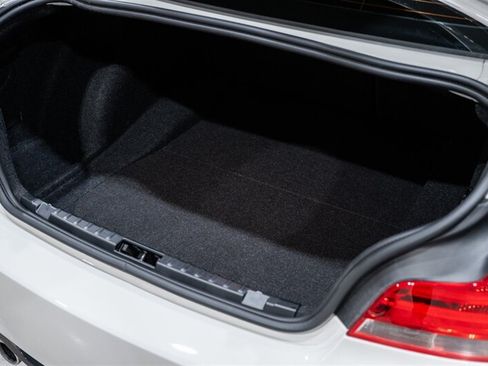 Used 2011 BMW 1 Series M RWD image 42