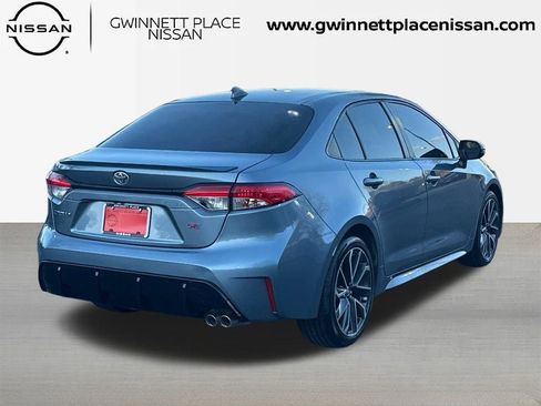 Used 2020 Toyota Corolla SE w/ SE Premium Package image 5