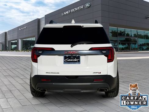 Used 2022 GMC Acadia AT4 w/ Technology Package AWD/4WD image 4