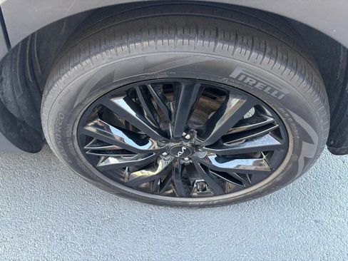 Used 2022 Kia Telluride SX w/ Towing Package FWD image 8