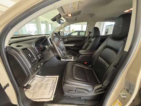 Used 2021 Chevrolet Colorado ZR2 AWD/4WD image 2