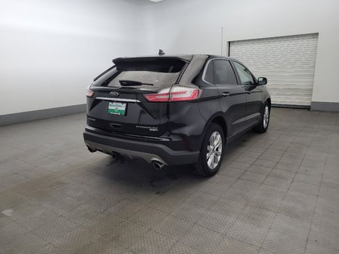 Used 2019 Ford Edge Titanium w/ Equipment Group 301A image 9