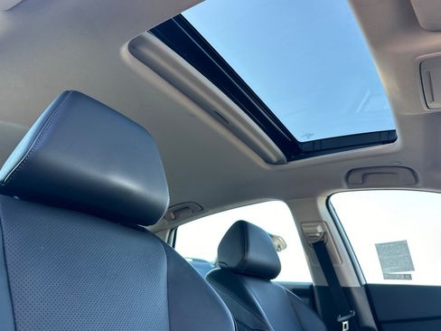 Used 2023 Honda Accord Touring image 17