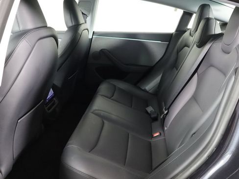 Used 2025 Tesla Model 3 Long Range RWD image 14