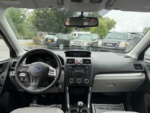 Used 2014 Subaru Forester 2.5i Premium w/ Popular Package #1 AWD/4WD image 17