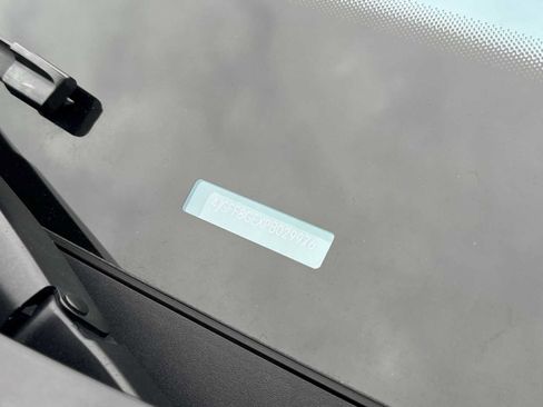 Used 2023 Mercedes-Benz GLS 580 4MATIC image 28