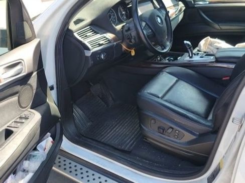 Used 2012 BMW X5 xDrive35d image 5
