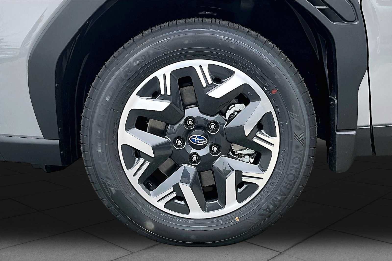 New 2026 Subaru Forester Premium AWD/4WD image 13