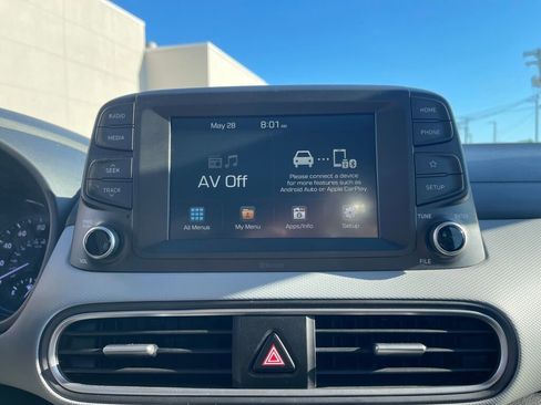 Used 2020 Hyundai Kona SE AWD/4WD image 8