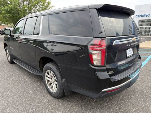 Used 2021 Chevrolet Suburban LS AWD/4WD image 4