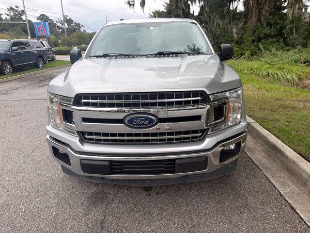 Used 2018 Ford F150 XLT w/ Equipment Group 302A Luxury RWD image 2