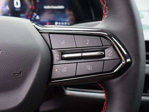 New 2026 Chevrolet Equinox RS image 15