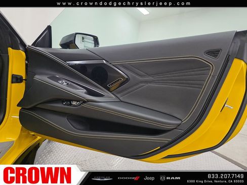 Used 2025 Chevrolet Corvette Z06 RWD image 16