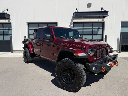 Used 2021 Jeep Gladiator Mojave AWD/4WD image 1