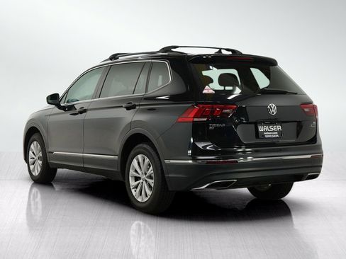 Used 2018 Volkswagen Tiguan SE AWD/4WD image 3