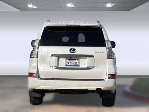 Used 2023 Lexus GX 460 Premium image 9