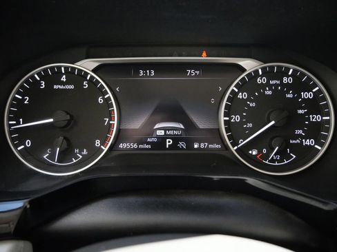 Used 2023 Nissan Pathfinder SL AWD/4WD image 20