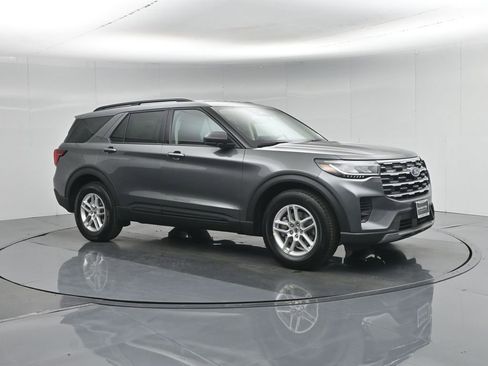 New 2026 Ford Explorer Active image 25