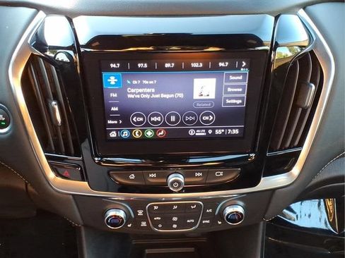 Used 2023 Chevrolet Traverse LT w/ LPO, Floor Liner Package AWD/4WD image 19
