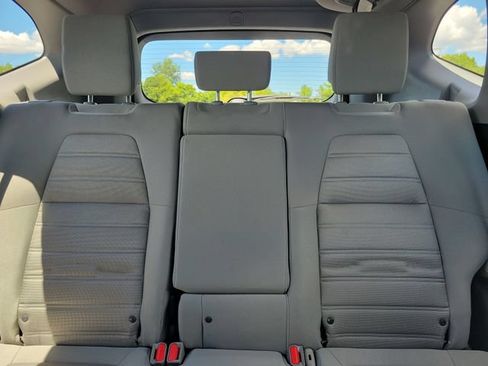 Used 2018 Honda CR-V LX image 23