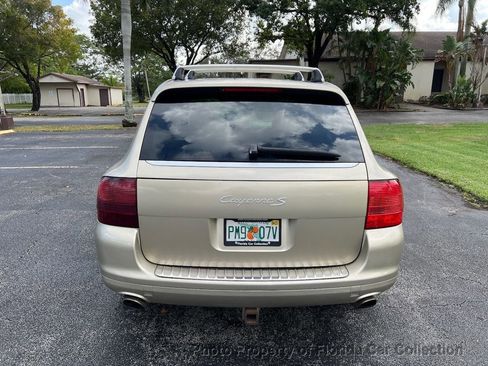 Used 2005 Porsche Cayenne S AWD/4WD image 18